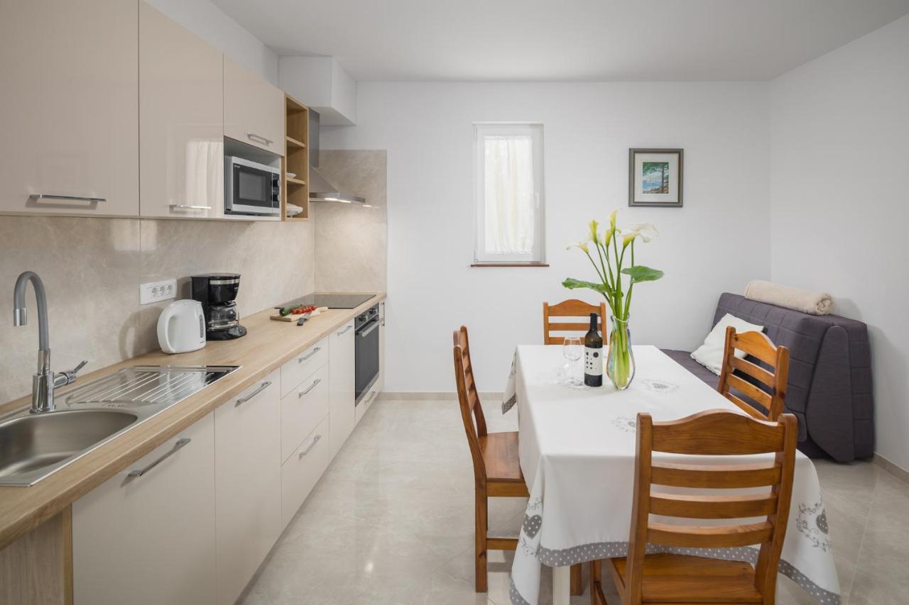 Apartment Kazalac Green Oasis Poreč Exteriör bild